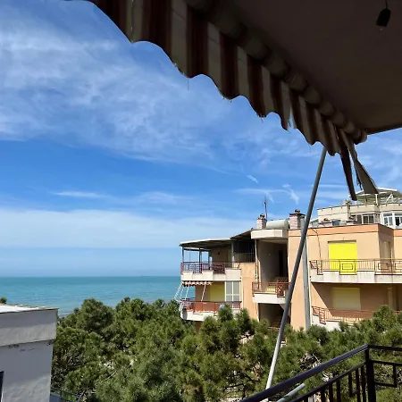 Alkano Apartament Durrës